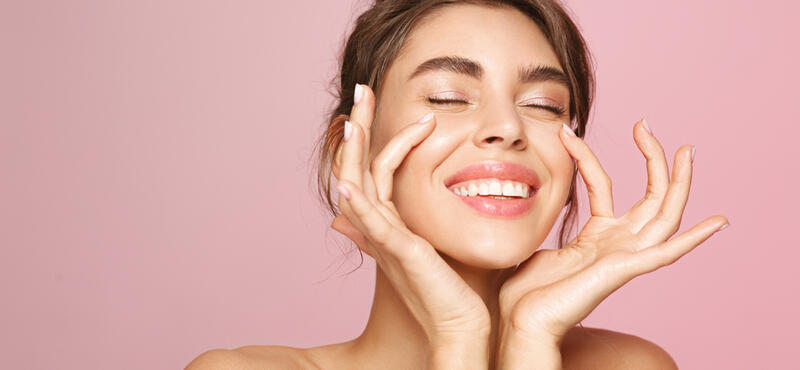 10 Tips to Keep Your Skin Looking Fresh!